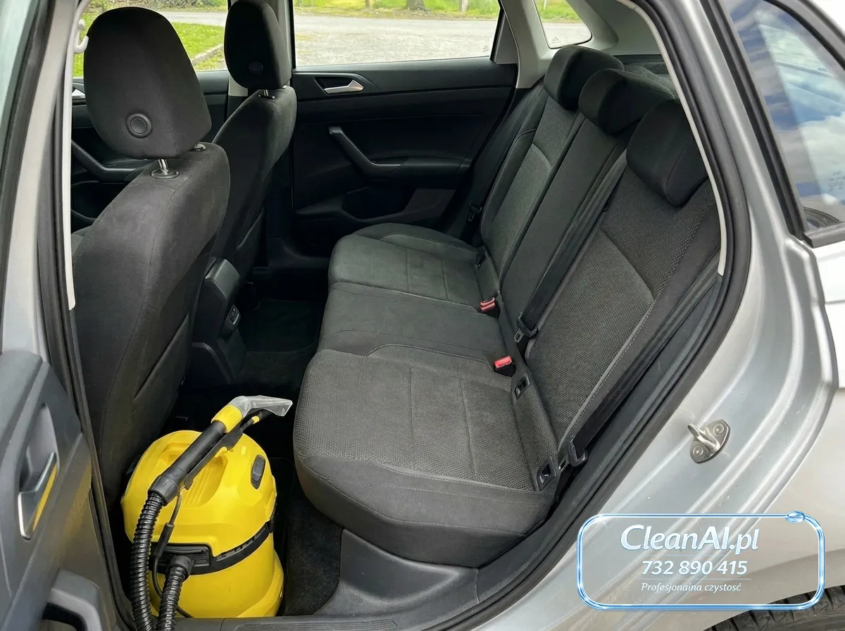 Fotele jasna tapicerka — po